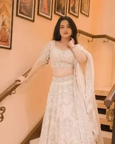 Escort Seoni